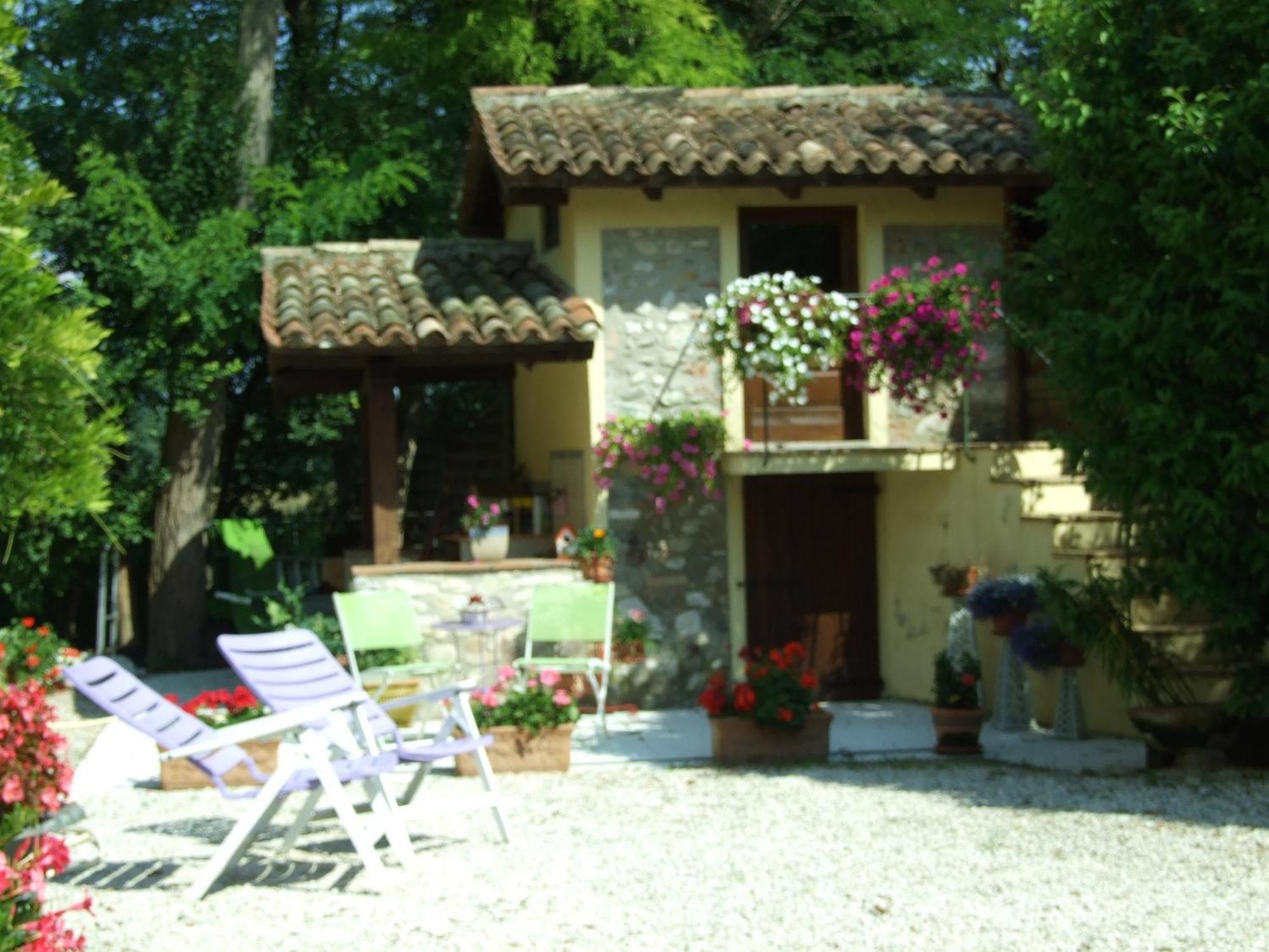 B&B Casacasina Monzambano Εξωτερικό φωτογραφία